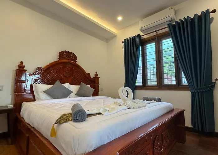 Sala Khmer - Traditional Wooden House & Garden *